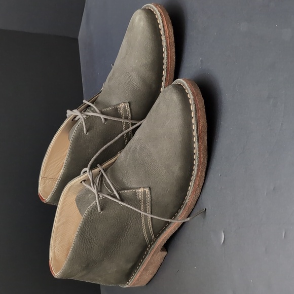 Johnston & Murphy Men's Gray Donnelson Plain Toe Chukka Boots,Size 9M. - Picture 4 of 10